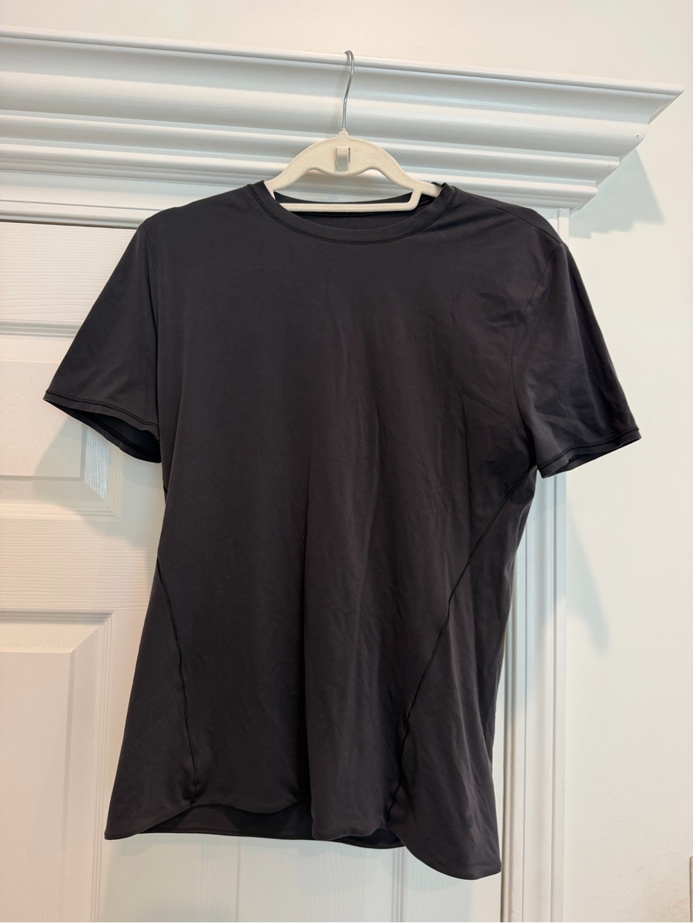 Wundermost Ultra-soft Nulu Hip-Length Crewneck Shirt